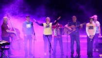 Všechny barvy duhy 2022